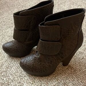 Max Studio Napal Ankle Boots